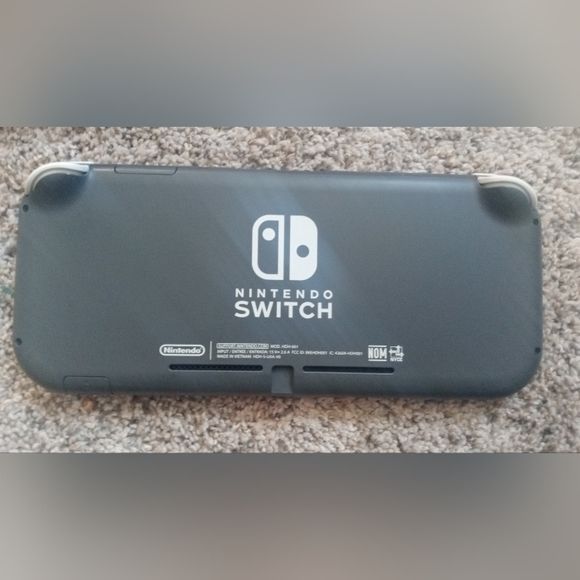 Grey Netendo switch lite - Picture 3 of 4